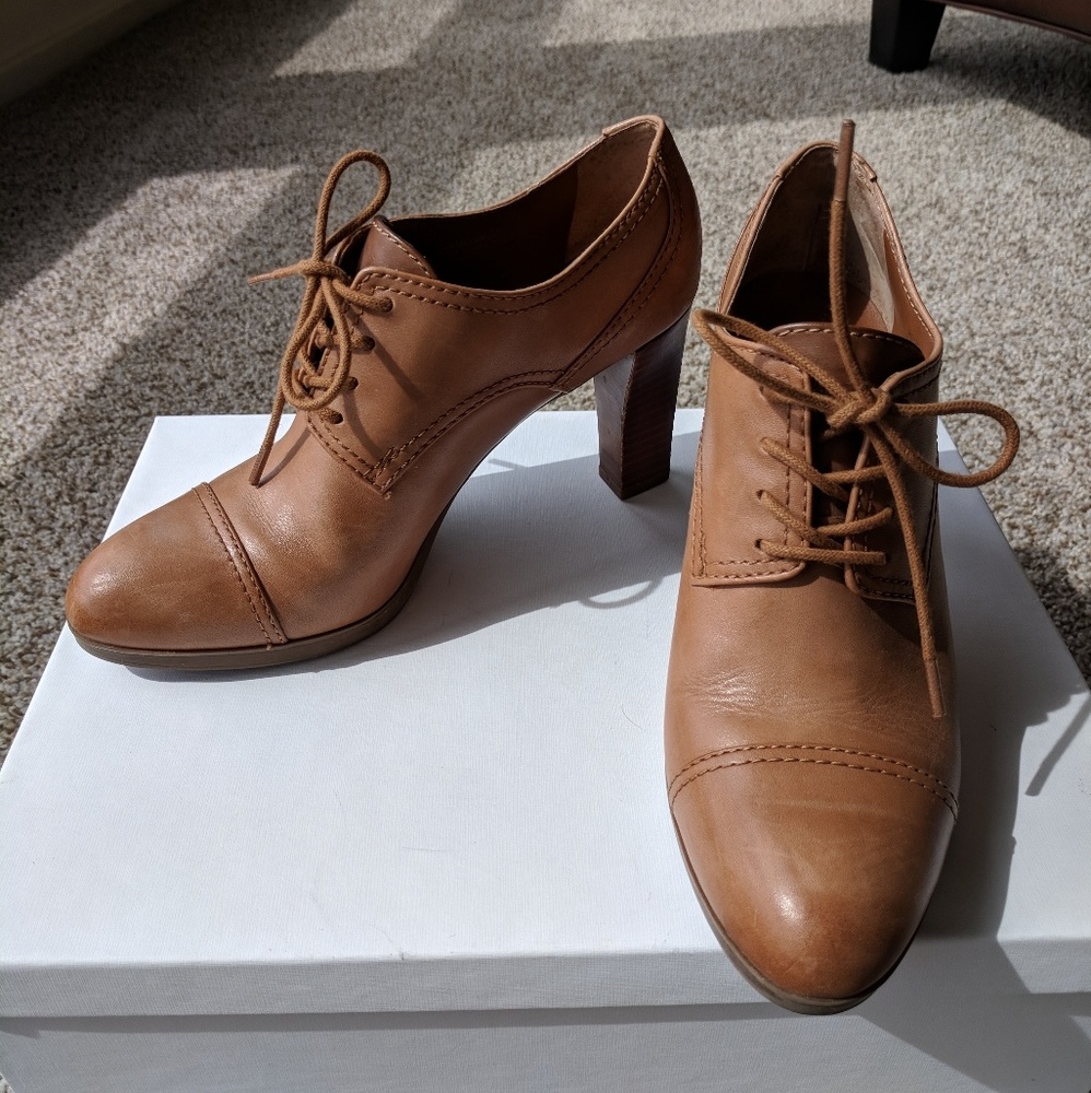 Franco Sarto Oxford Pumps